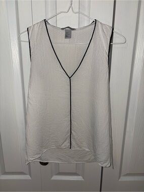 H&M Sleeveless Blouse
